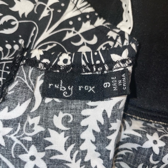 Ruby Rox Fit & Flare Retro Summer Dress - Picture 8 of 8